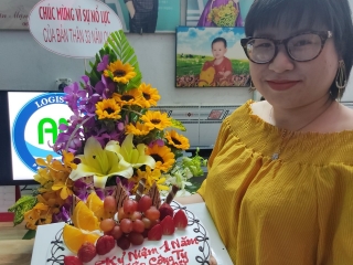 MỪNG SINH NHẬT ANNA NGUYỄN TRÒN 1 TUỔI